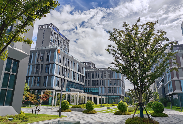 六盘水工业地产投资新蓝海——新能源产业园区崛起